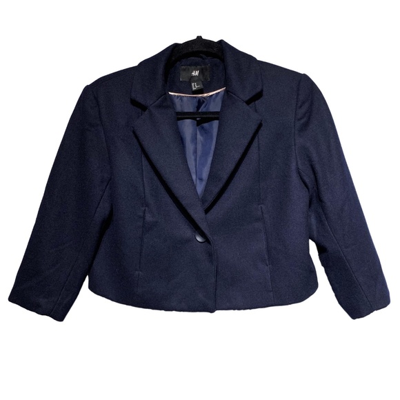 cropped navy blazer